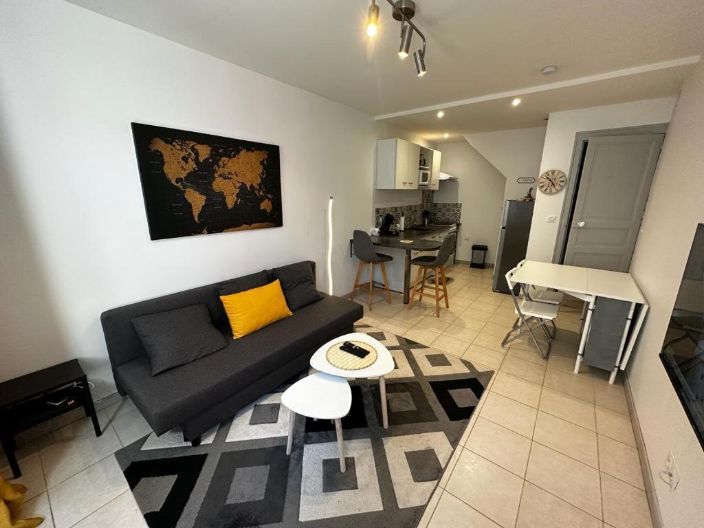 Le Saint Maixent, Maison De Ville, Baby Foot, Wifi Εξωτερικό φωτογραφία
